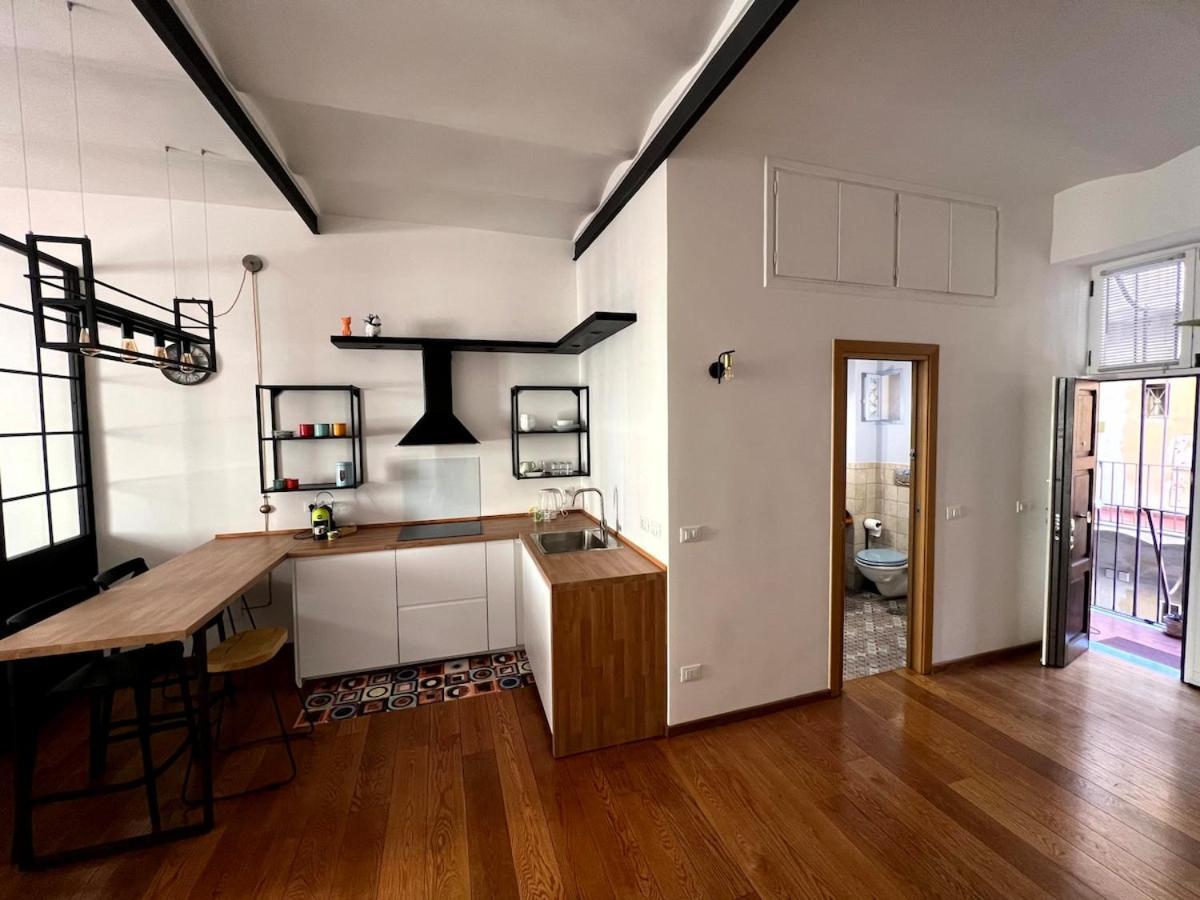 Nel Cuore Di San Lorenzo Apartment *